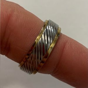 Edforce Stainless Steel Wedding Band Ring